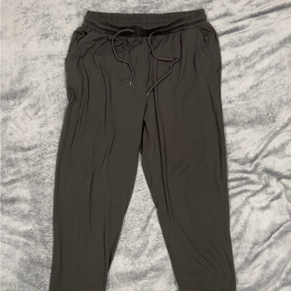 Women’s Stylish Gray Jogger Pants - size XL